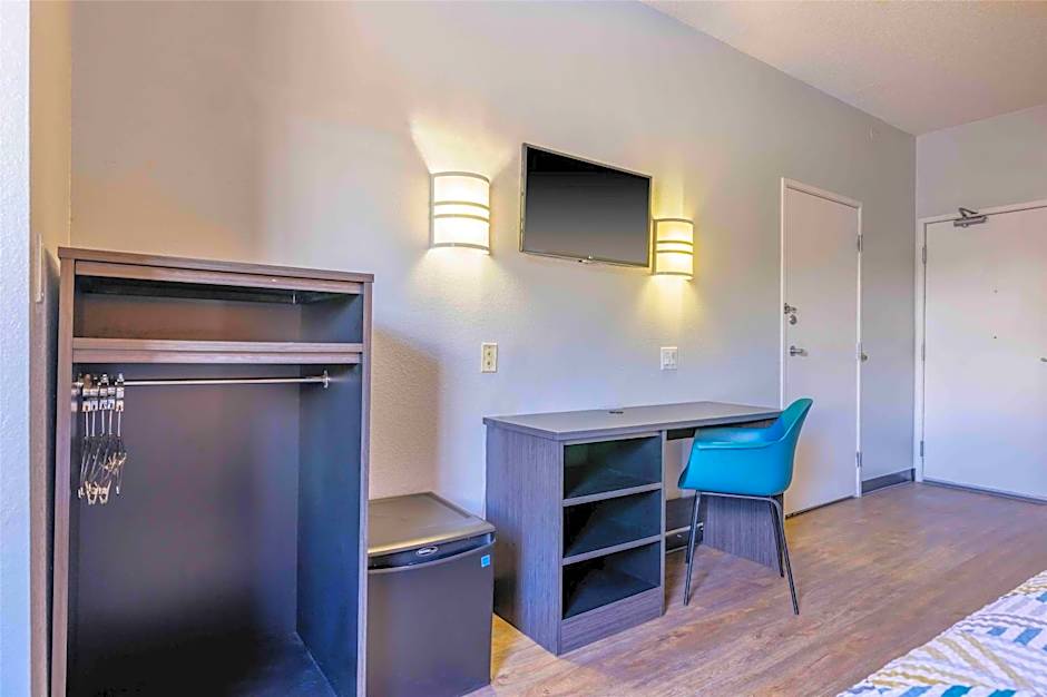 Motel 6-Albuquerque, NM - North