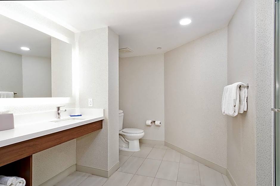 Holiday Inn Express & Suites Phoenix  Tempe By IHG