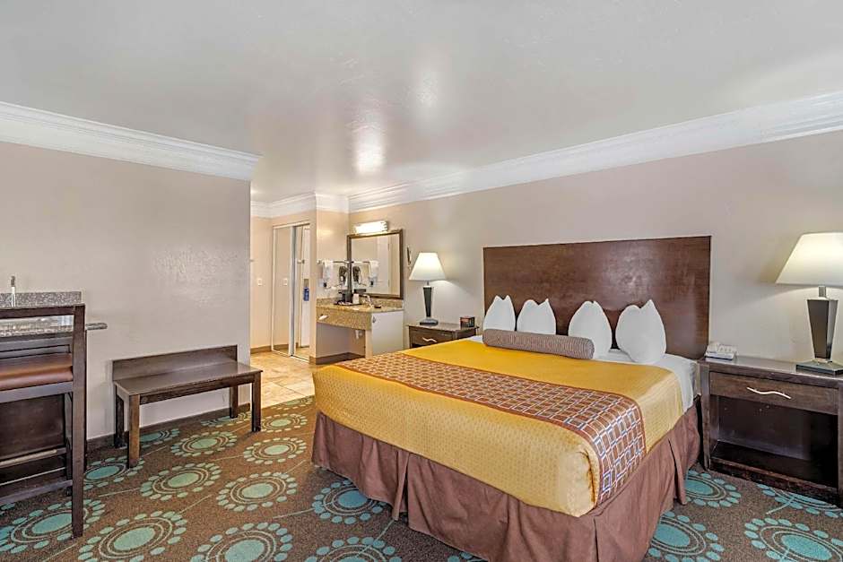 Best Western Liberty Inn