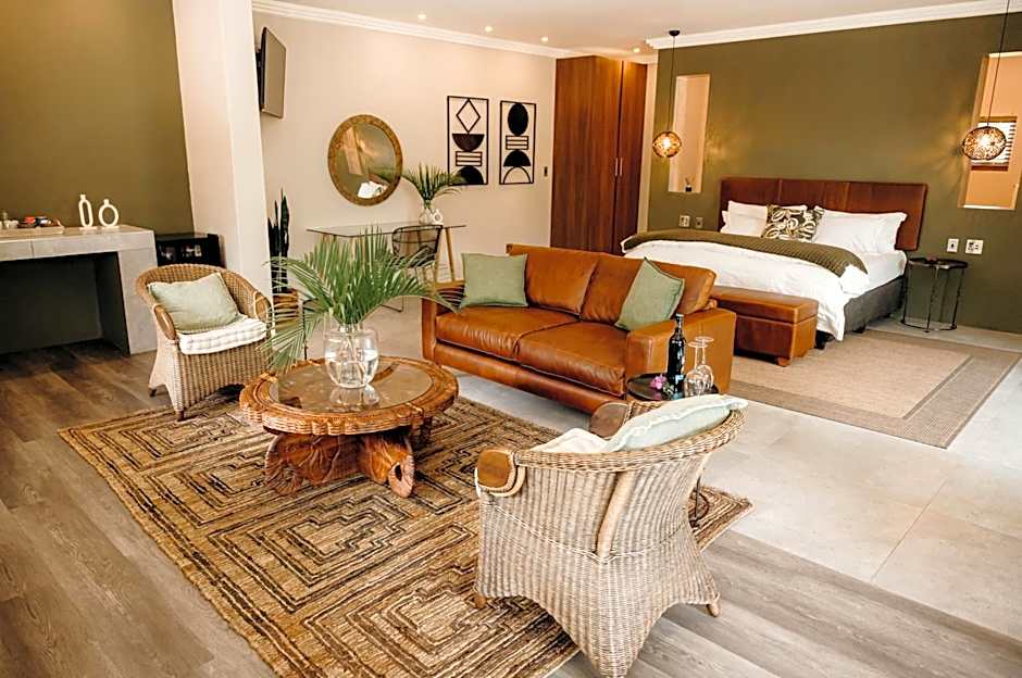 Bambuu Lakeside Lodge