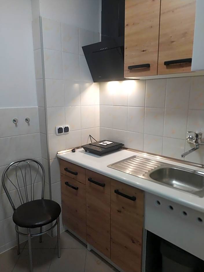 Pokoje Gościnne z łazienkami przy Wrocławiu, darmowy parking