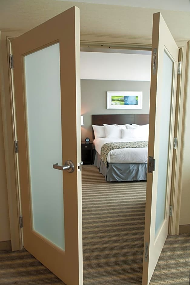 Doubletree by Hilton Newark