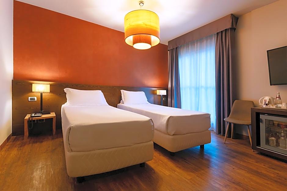 Admiral Park Hotel