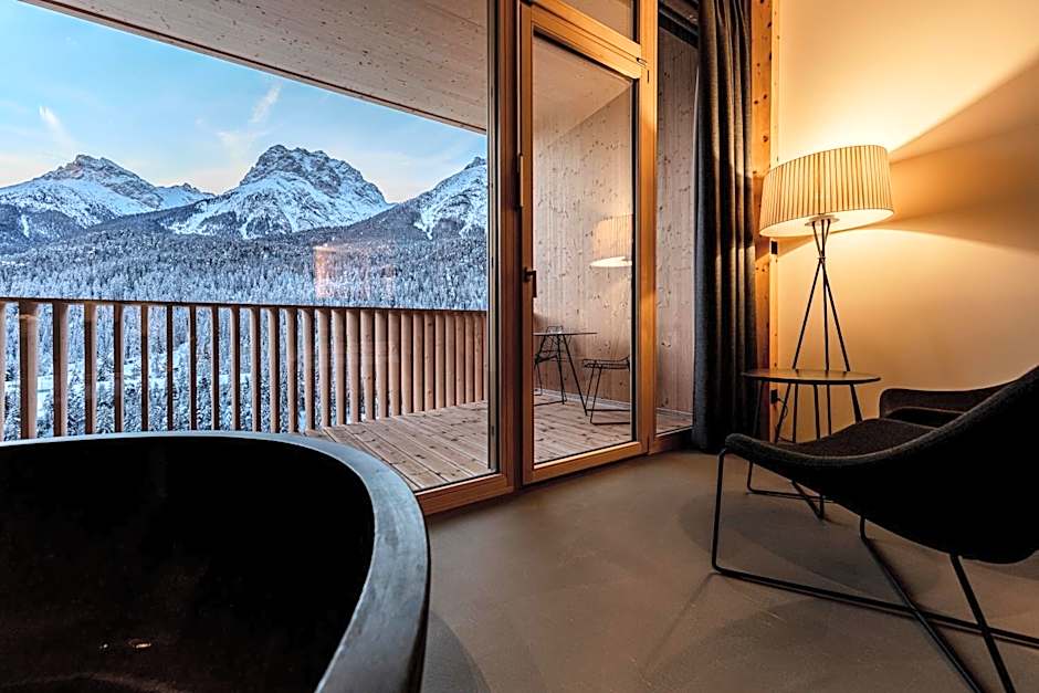 Hotel Arnica Scuol - Adults Only