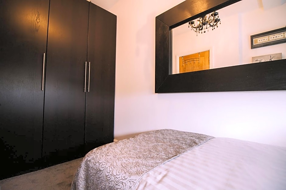 Haven House Rooms, Barry