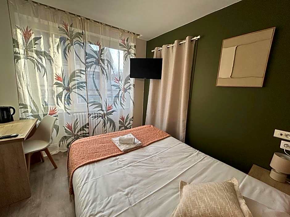 Brit Hotel des Halles