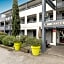 B&B HOTEL Toulouse Cité de l'Espace Mouchotte
