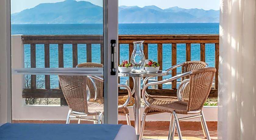 Gaia Royal Hotel
