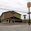 Super 8 by Wyndham San Antonio/I-35 North