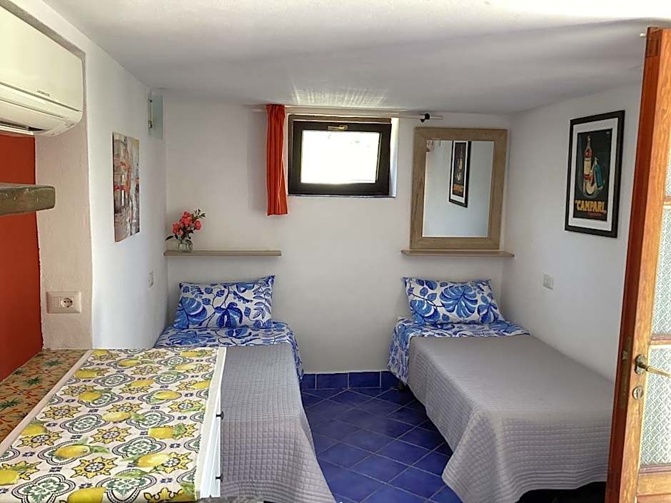 Casetta Minghitto Relaxing rooms in Capri