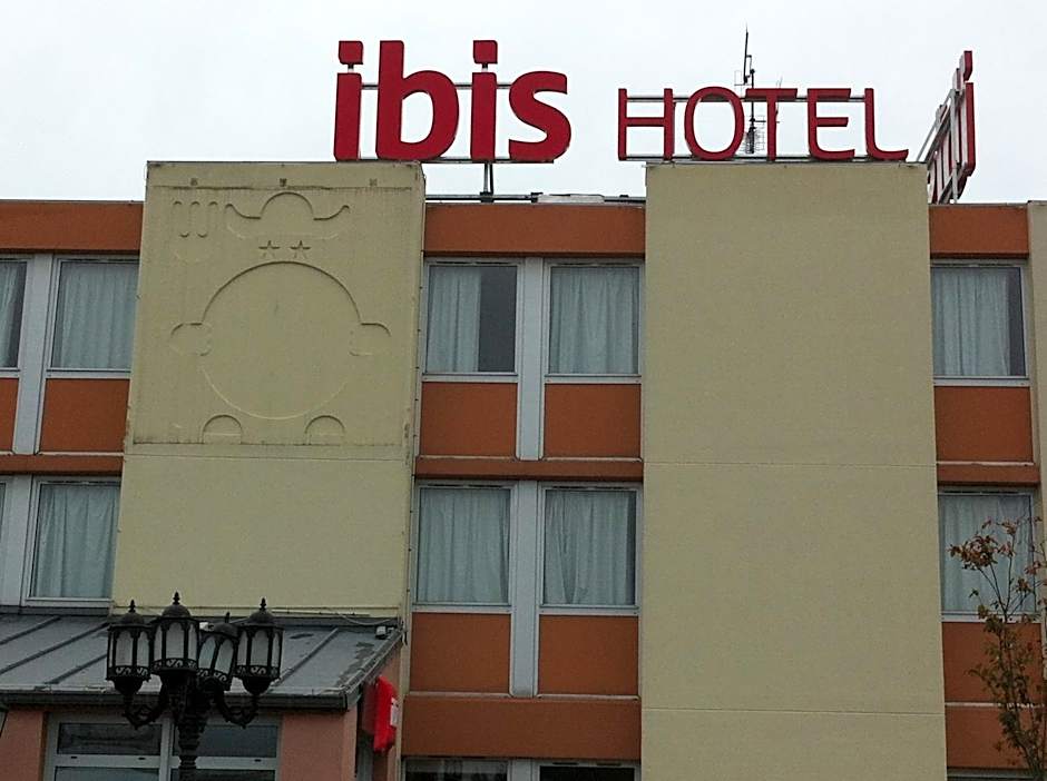 ibis Laon