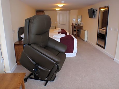 Superior Triple Room - Disability Access