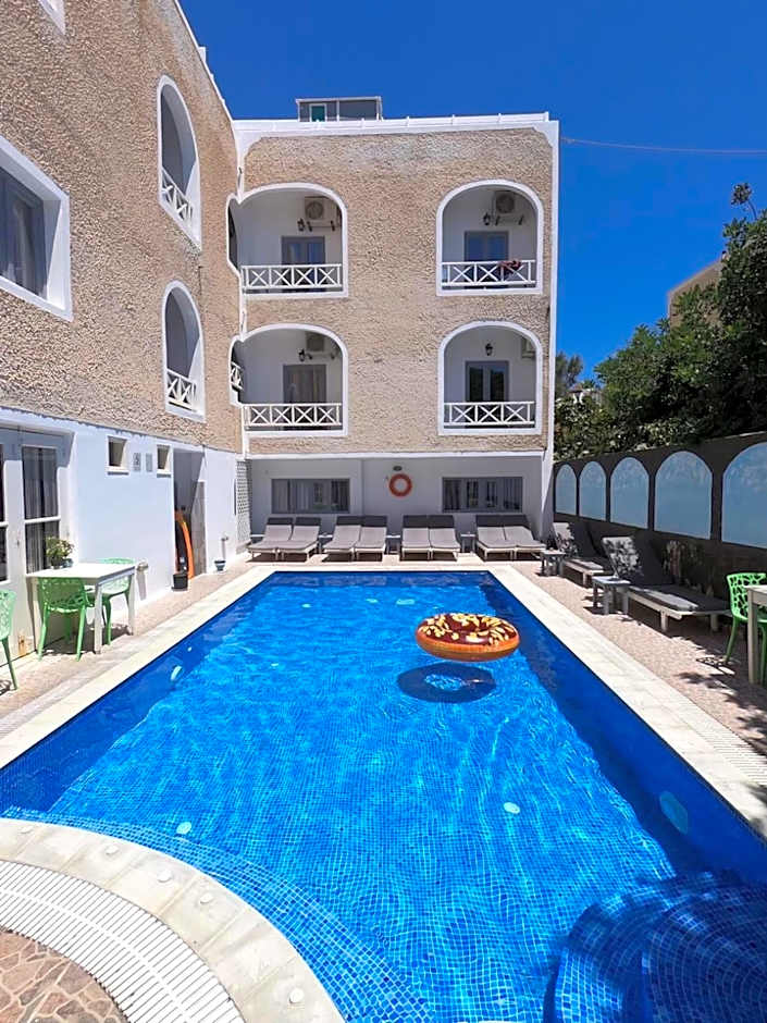 Anny Studios & Rooms Perissa Beach