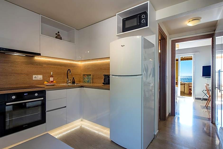 Krouzeri Beach Apartments