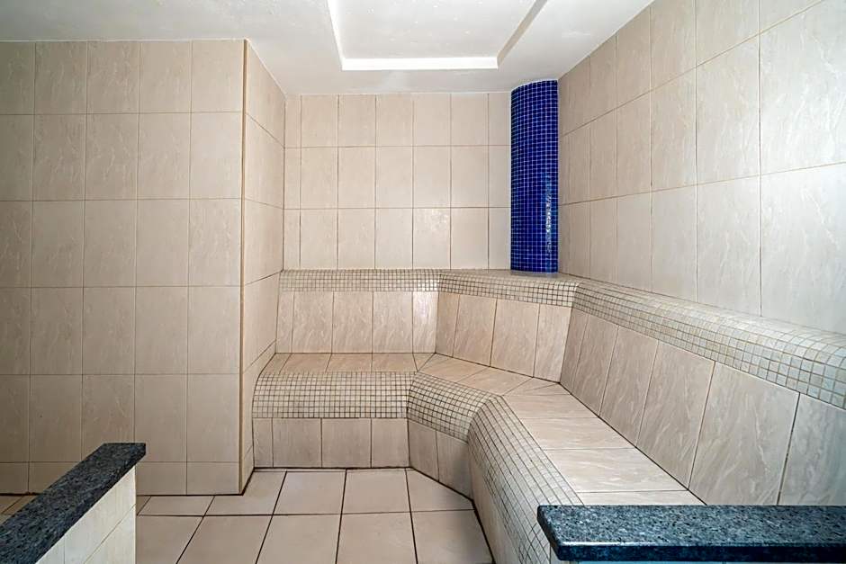 Daresbury Park Hotel