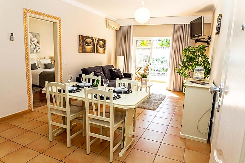 Giramar Apartamentos Turisticos