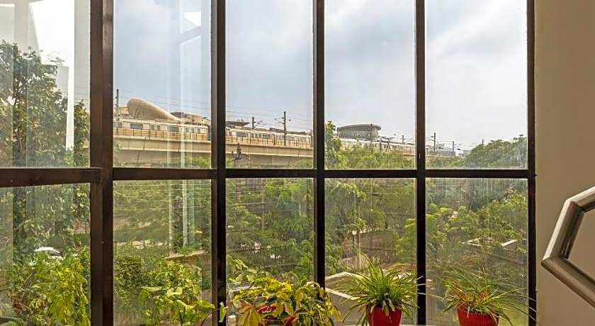 Hotel Haris MG Road