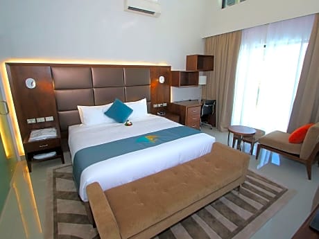 One Bedroom Apartment