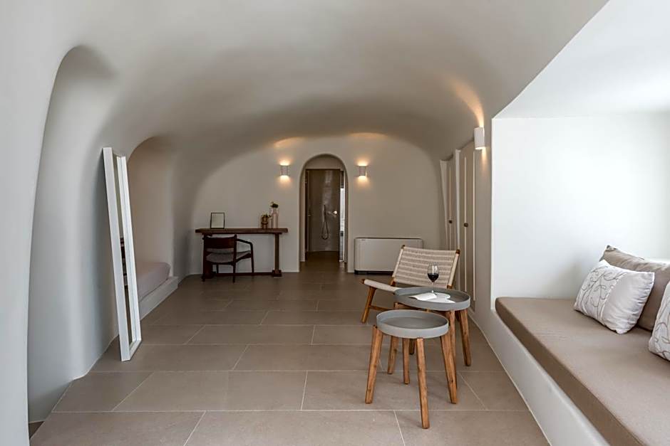 Art Maisons Oia Castle