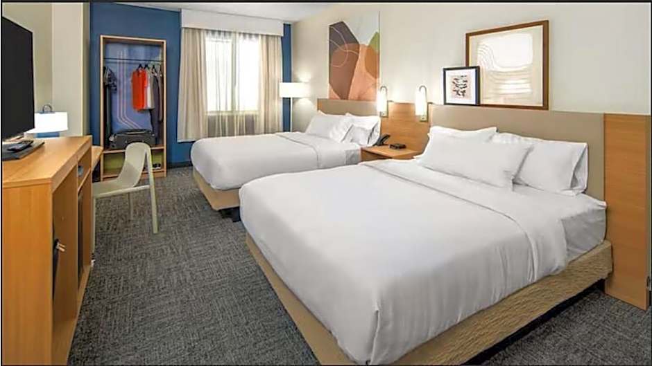 Spark by Hilton Glendive