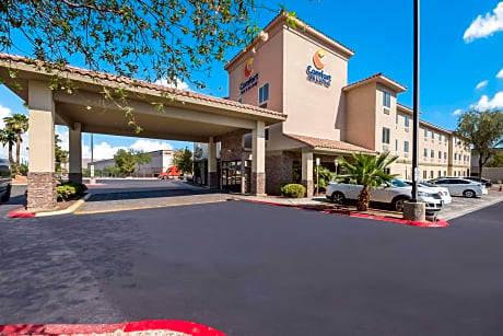 Comfort Inn And Suites