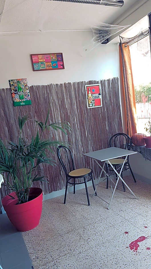 Les 3 Cailloux Bar Restaurant