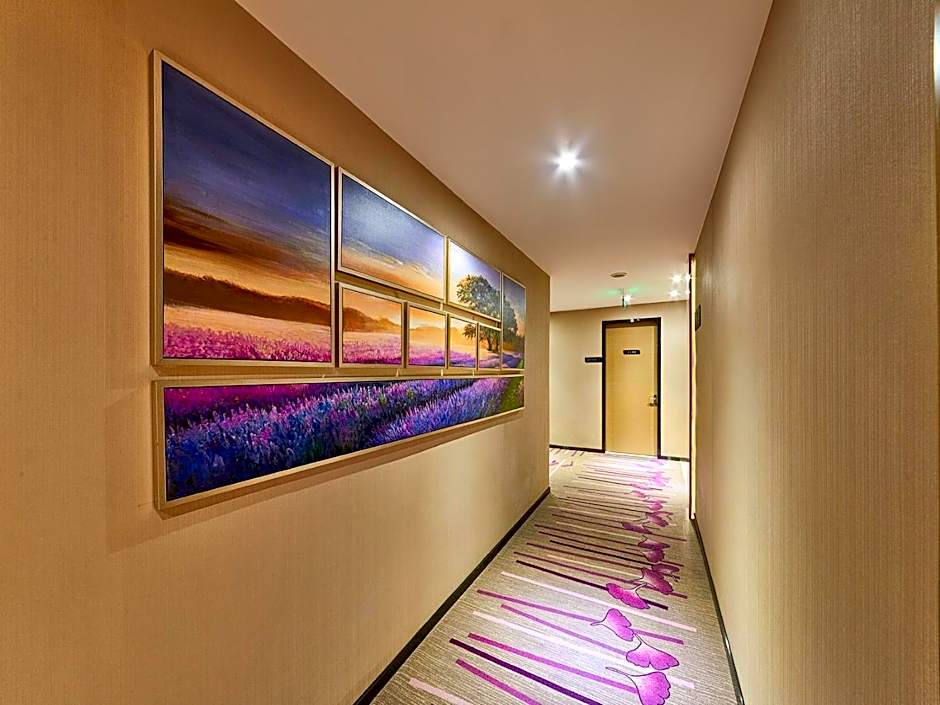 Lavande Hotel Tianjin Binhia Yujiabao Finance Center Branch