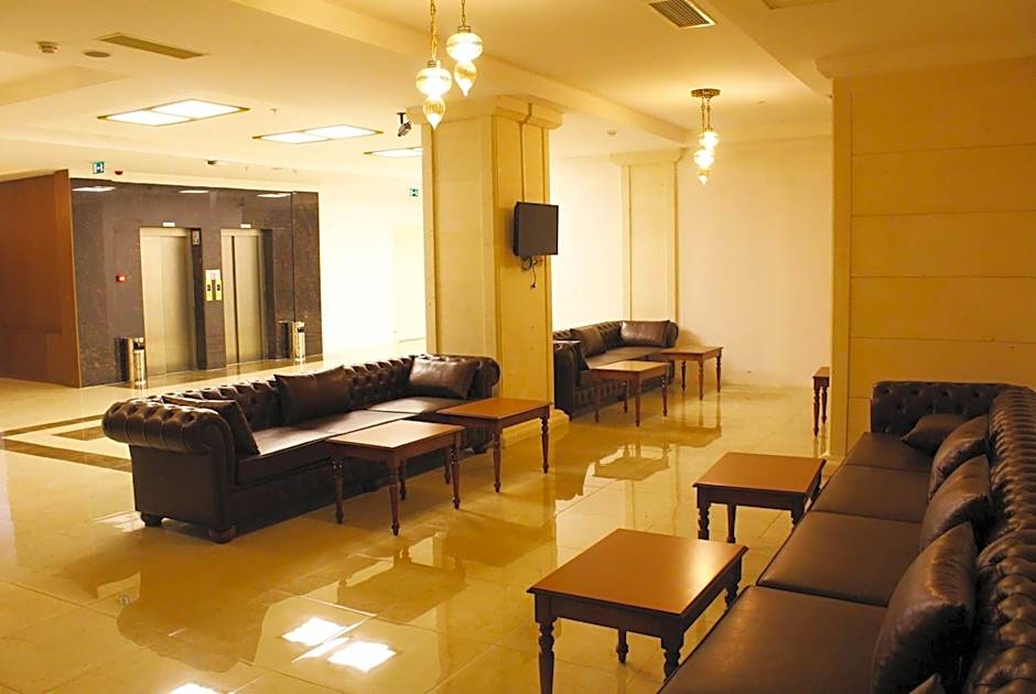 Safa Royal Museum Hotel