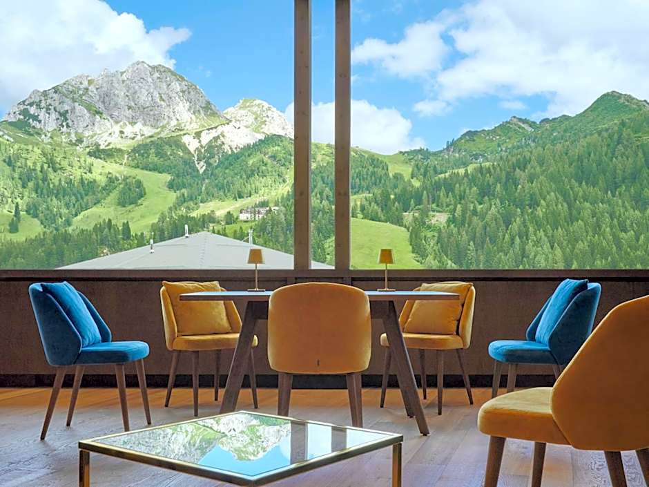 Hotel Wulfenia 4S - Adults Only