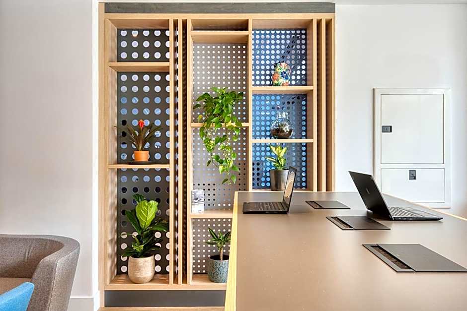 Holiday Inn Express Madrid Airport By IHG