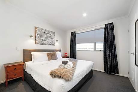 Three Bedroom Family Apartment