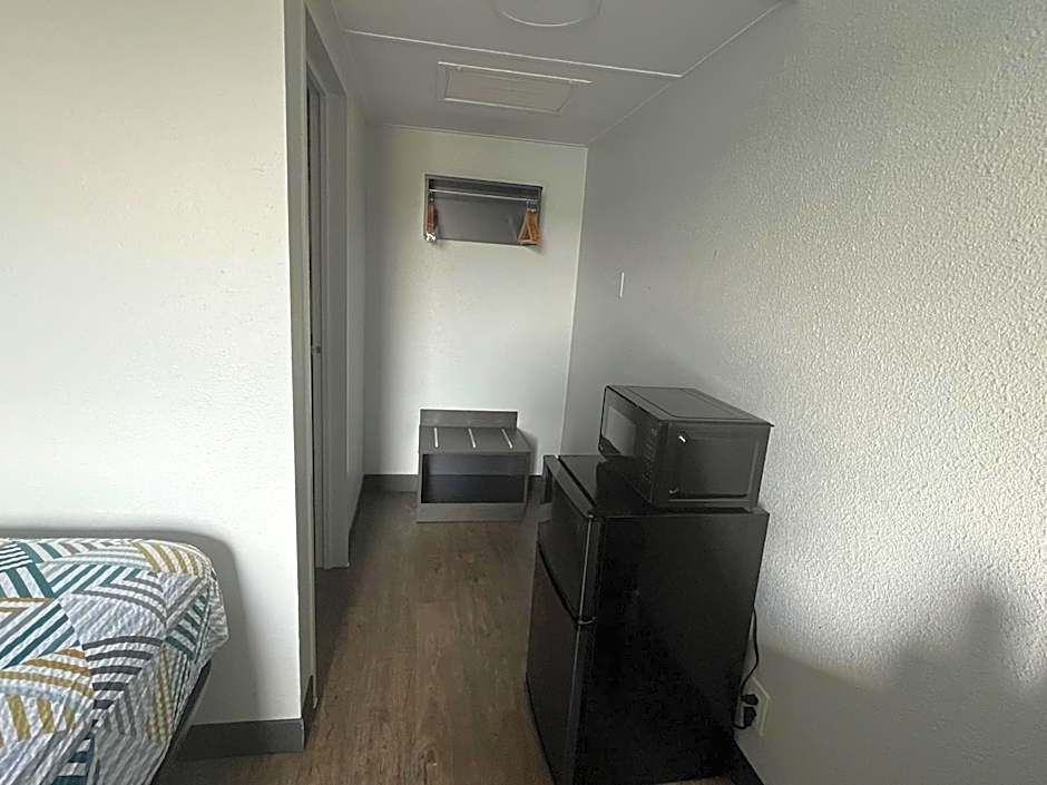 Motel 6-Wichita, KS - AIRPORT