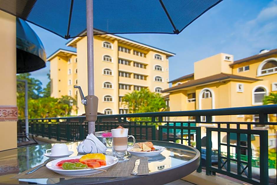 Apartotel & Suites Villas del Rio