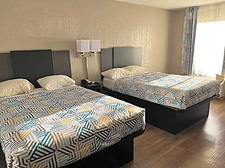 2 Full Beds | Non-Smoking, Micfridge