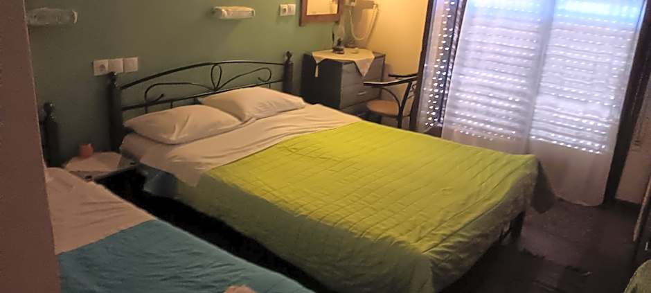 Hotel zakros rooms-restaurant