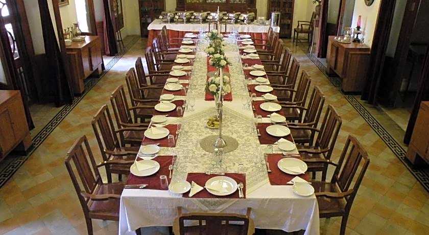 Bhanwar Vilas Palace