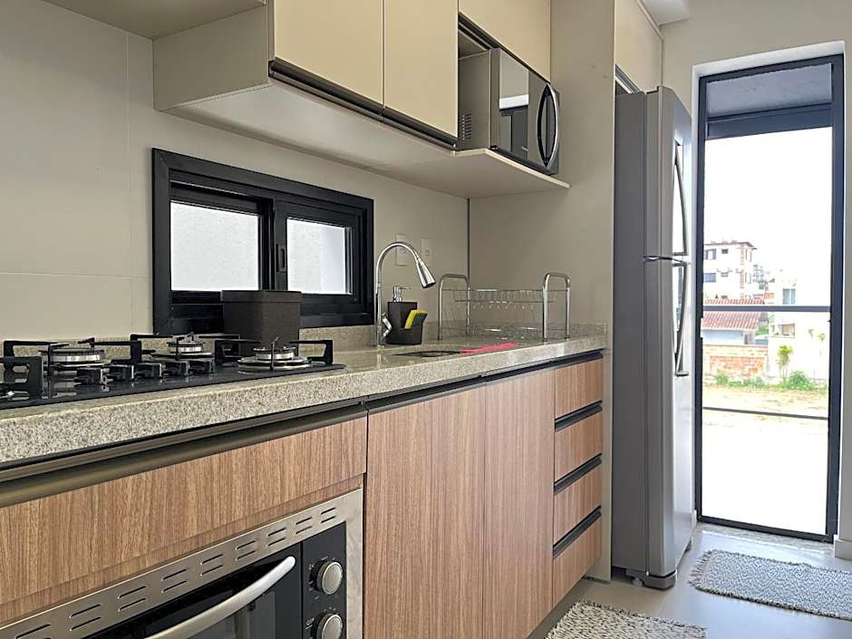 Incrível apartamento à 200m da praia