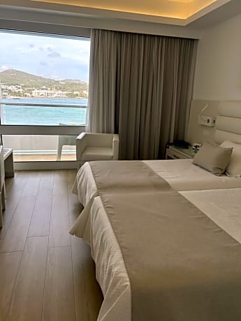 Double Room with Sea View - Extra Bed