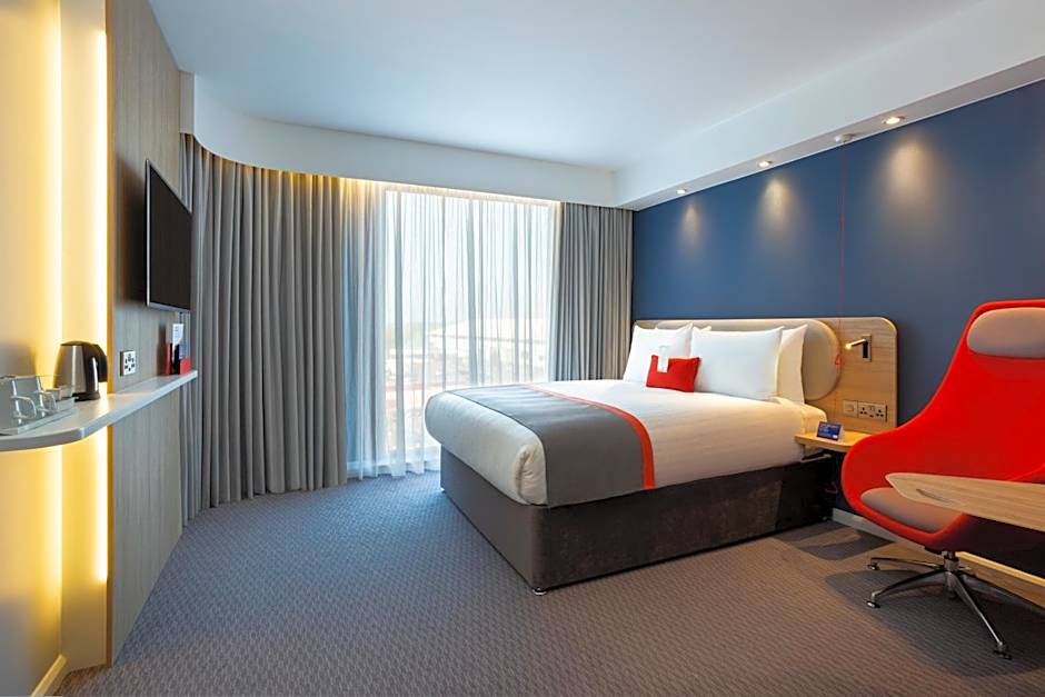 Holiday Inn Express Bridgwater By IHG