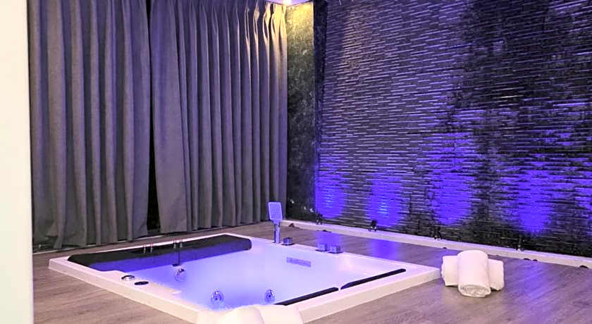 Opal Hotel