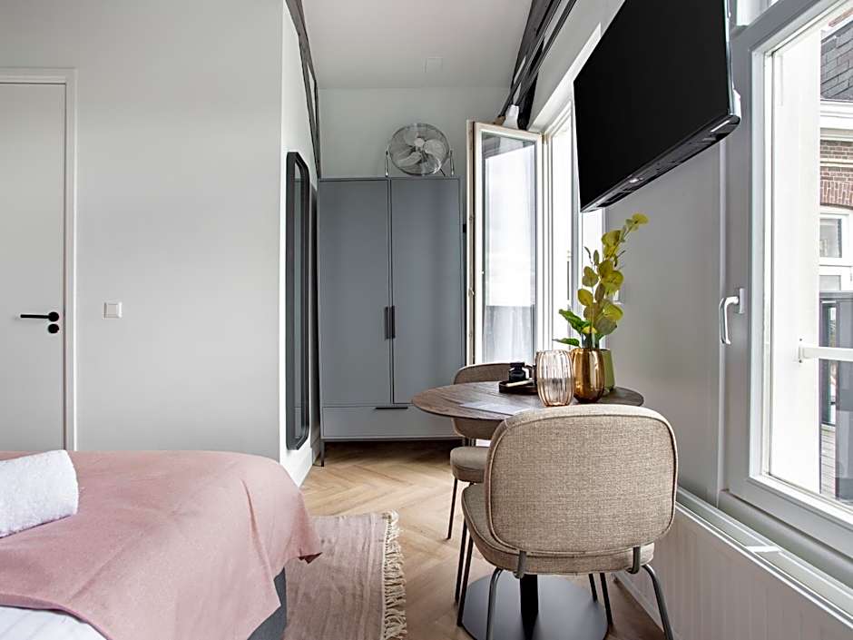 City Rooms Amsterdam Hemonystraat - Digital access