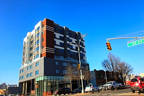 Liberty view brooklyn hotel