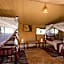 Gnu Mara River Camp