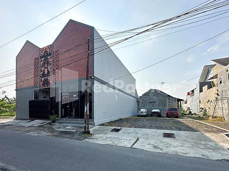 Salim Living RedPartner – Sukoharjo, SD