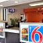 Motel 6-Middleburg Heights, OH - Cleveland