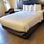 Lavissh Inn and Suites