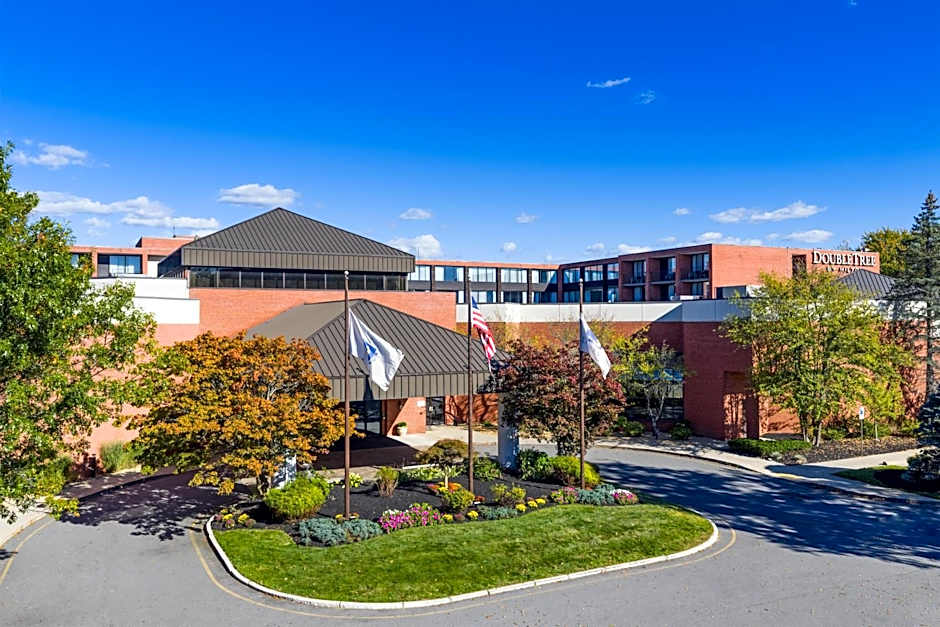 Photo 1 of 49 of DoubleTree by Hilton Hotel Boston-Andover