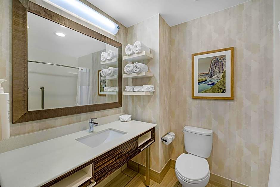 Hampton Inn By Hilton & Suites Bend