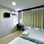 Sri Iskandar Hotel