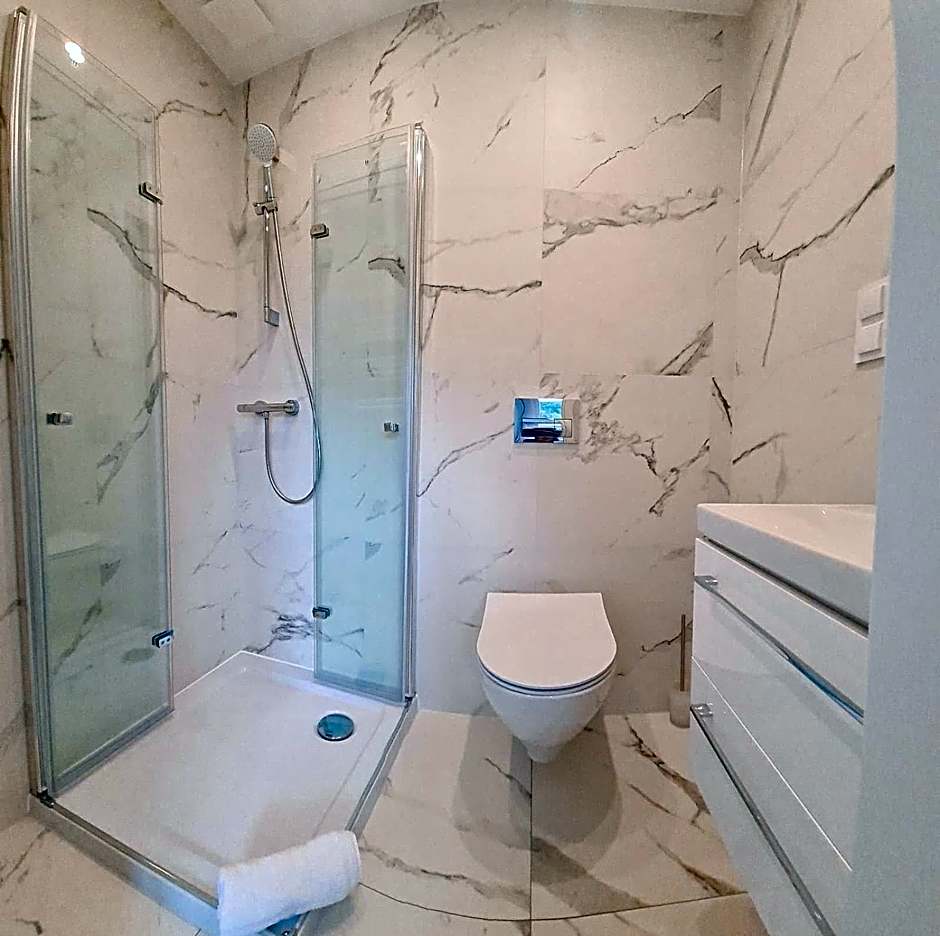 Apartamenty Turystyczna 25 blisko centrum, z dodatkowym bezpłatnym parkingiem w centrum miasta